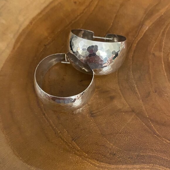 RETIRED James Avery Hammered Wide Hoop Earrings, Sterling Silver - Picture 1 of 4